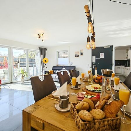 Kaiserin Sisi Fuer Bis Zu 6 - Arbeitsplatz, Badewanne, Parkplatz, Waschmaschine Dinkelsbühl Exteriör bild